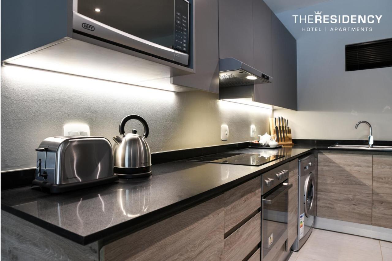 Mint Hotel Sandhurst Йоганнесбурґ Екстер'єр фото